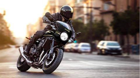 Kawasaki Z900RS CAFE 2023 tiba di pasar global Kawasaki Z900RS CAFE 2023 tiba di pasar global