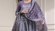 Desain Anarkali teratas yang mengubah elegansi tradisional