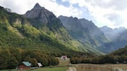 Menjelajahi Desa Gunung Tersembunyi di Montenegro