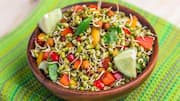 Menjelajahi Salad Taoge Unik untuk Hidangan Indonesia yang Lezat