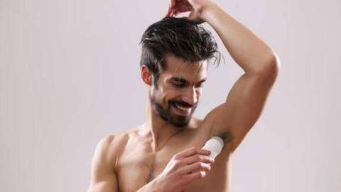 Kenali perbedaan antara parfum, roll on, dan deodoran semprot Kenali perbedaan antara parfum, roll on, dan deodoran semprot