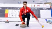 Teknik unik menghentikan batu dalam curling