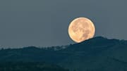 Memahami Fenomena Ilusi Bulan yang Menipu Pandangan Mata
