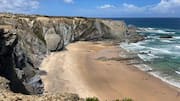 Perjalanan Pantai Indah di Portugal untuk Relaksasi Murni