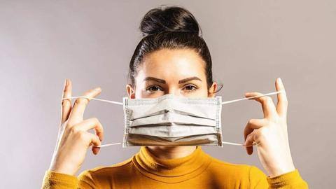 Masker Anda bikin sakit kepala? Begini cara mencegahnya Masker Anda bikin sakit kepala? Begini cara mencegahnya