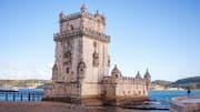 Keajaiban Arsitektur di Portugal yang Mengejutkan