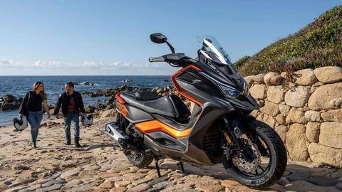 Kymco luncurkan skuter maxi DT X360 besutannya di Tiongkok Kymco luncurkan skuter maxi DT X360 besutannya di Tiongkok