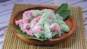 Menjelajahi Beragam Kue Jalanan yang Unik di Jawa Timur