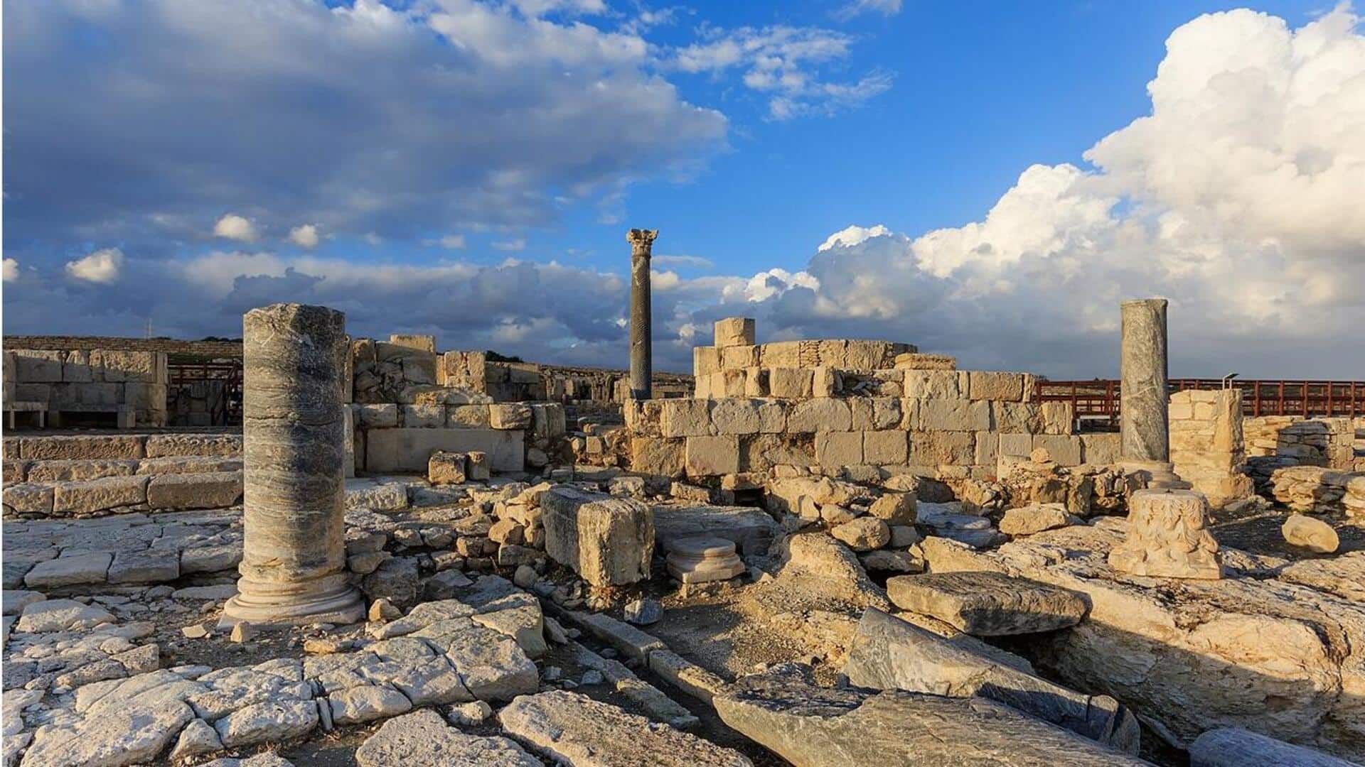 Menemukan Reruntuhan Kuno di Siprus