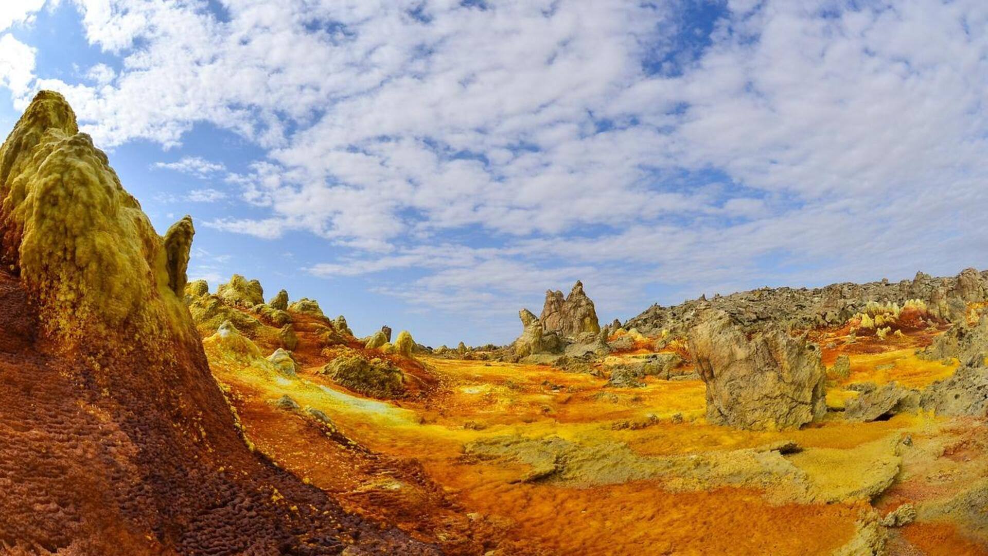 Menjelajahi keajaiban cekungan Danakil, Ethiopia