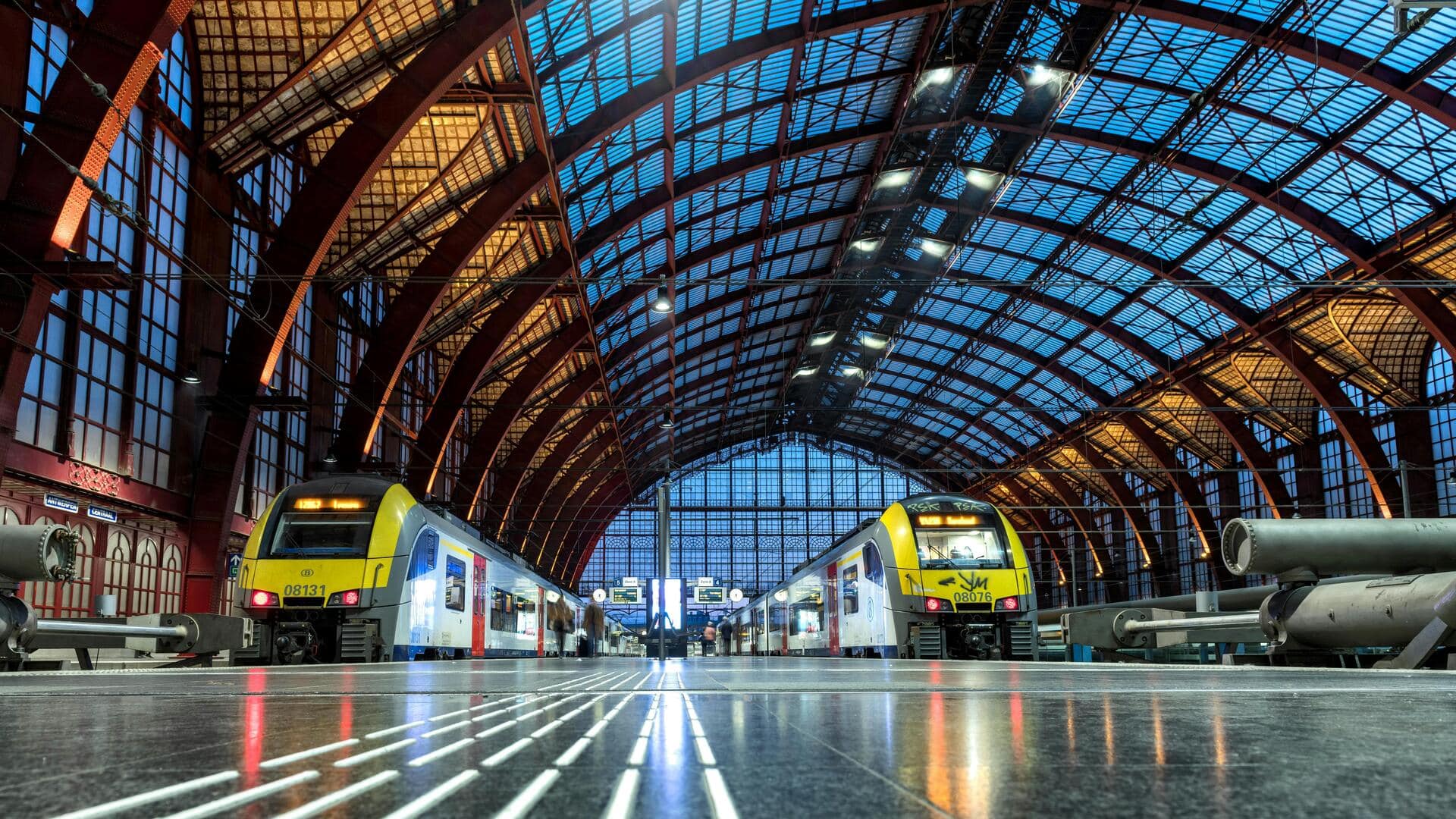 Stasiun kereta api menarik di dunia Stasiun kereta api menarik di dunia