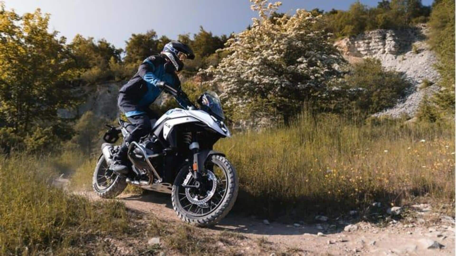 BMW R 1300 GS 2024 diumumkan dengan mesin 145 hp baru