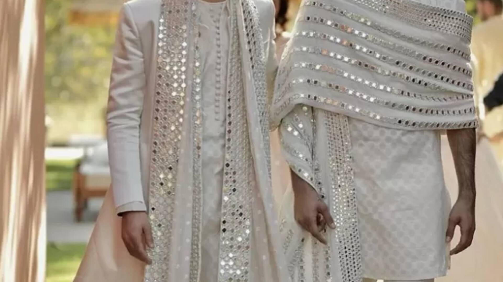 Pengaruh tenun tradisional pada fesyen pria India modern