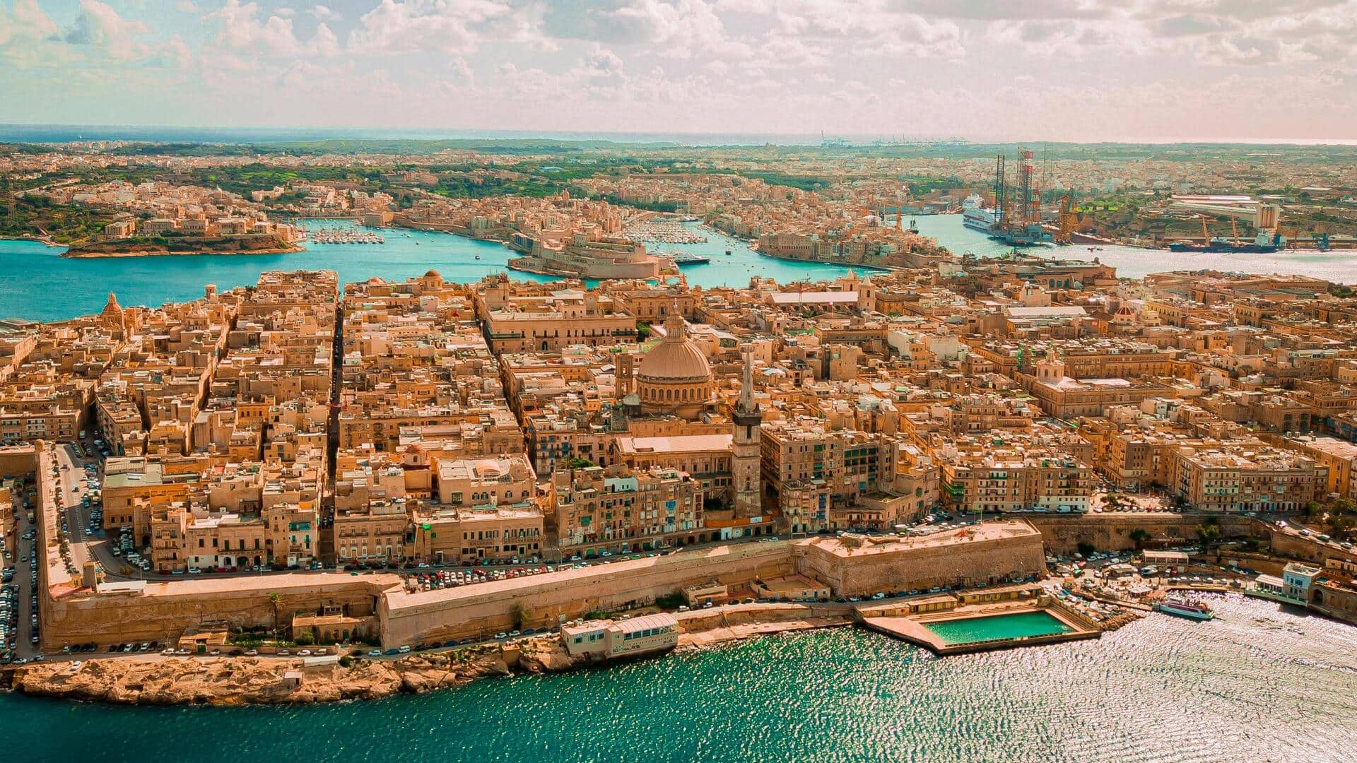 Menjelajahi Valletta yang Bersejarah di Malta Menjelajahi Valletta yang Bersejarah di Malta