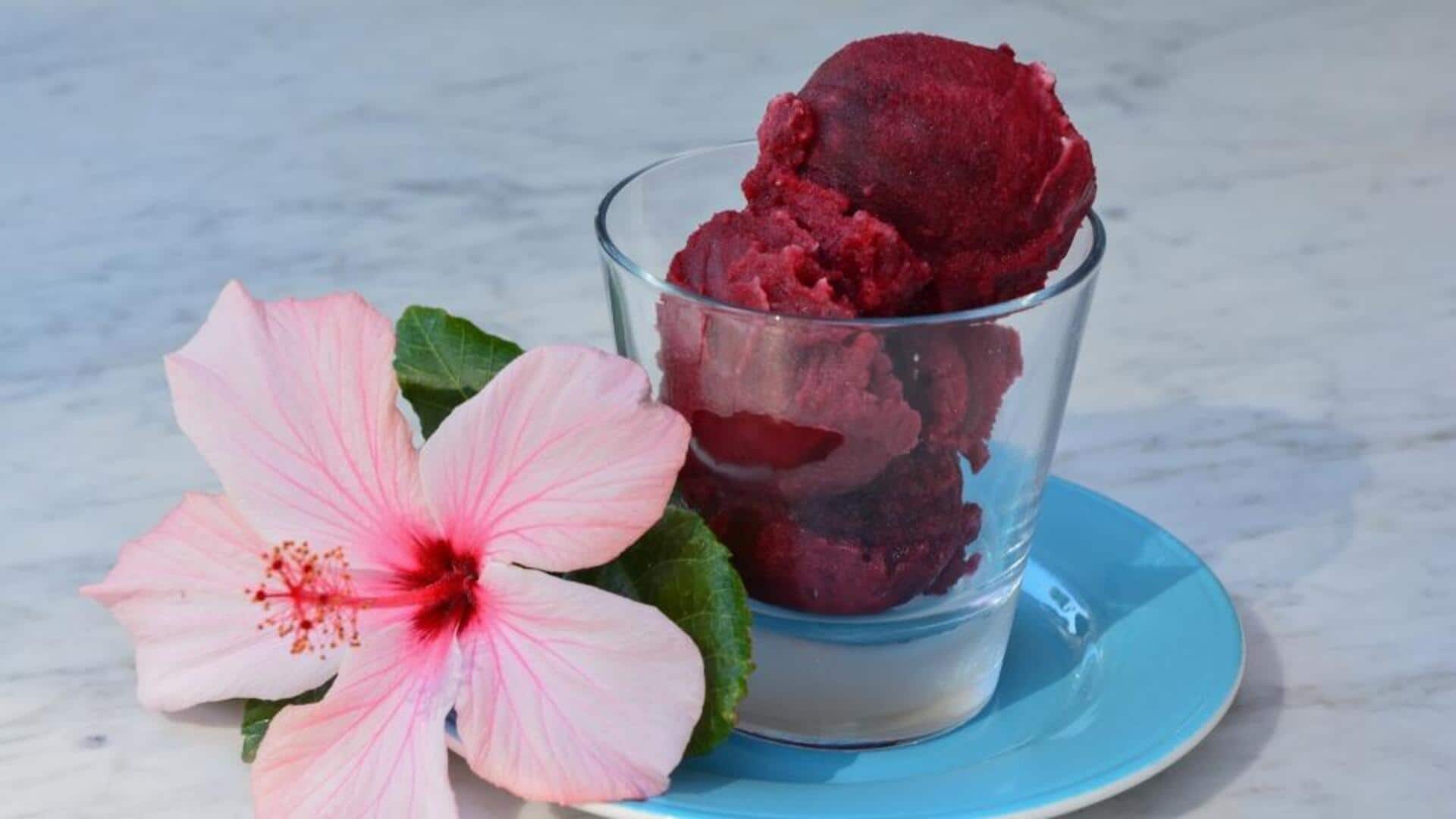 Keajaiban Hibiscus dalam Hidangan Penutup Vegan India