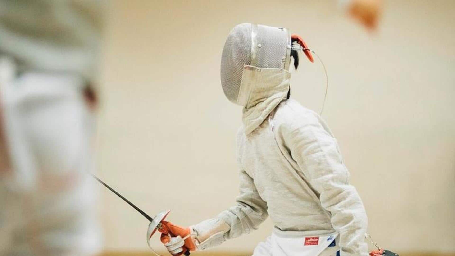 Sikap 'En Garde' dalam anggar: Kesiapan maksimal