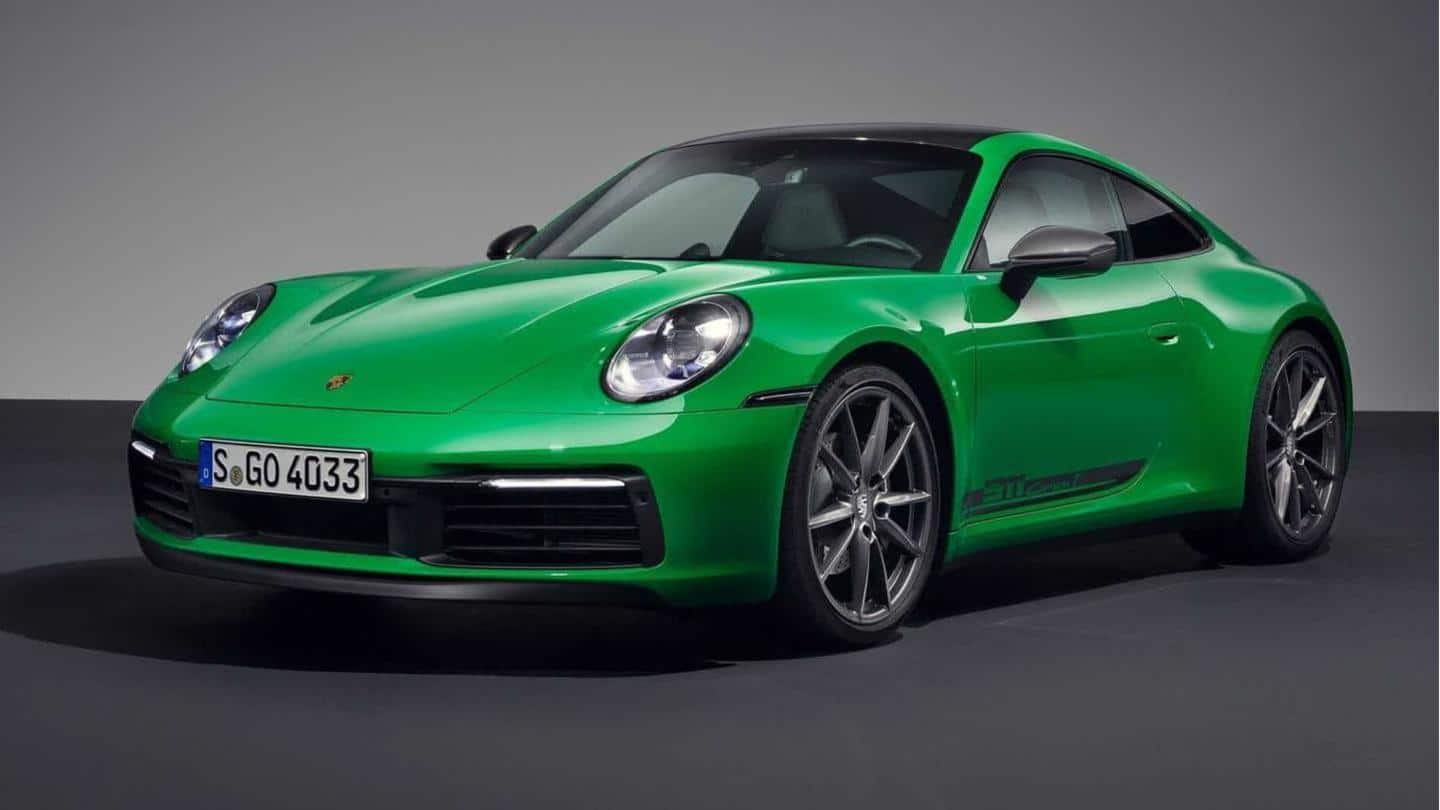 Porsche 911 Carrera T 2023 debut dengan mesin twin-turbo bertenaga 379 hp