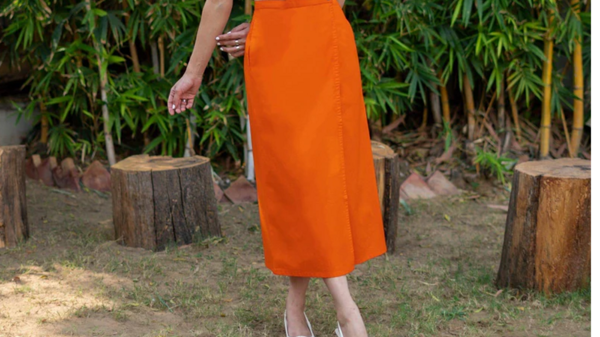 Lima gaya pakaian rok midi poplin untuk musim semi India