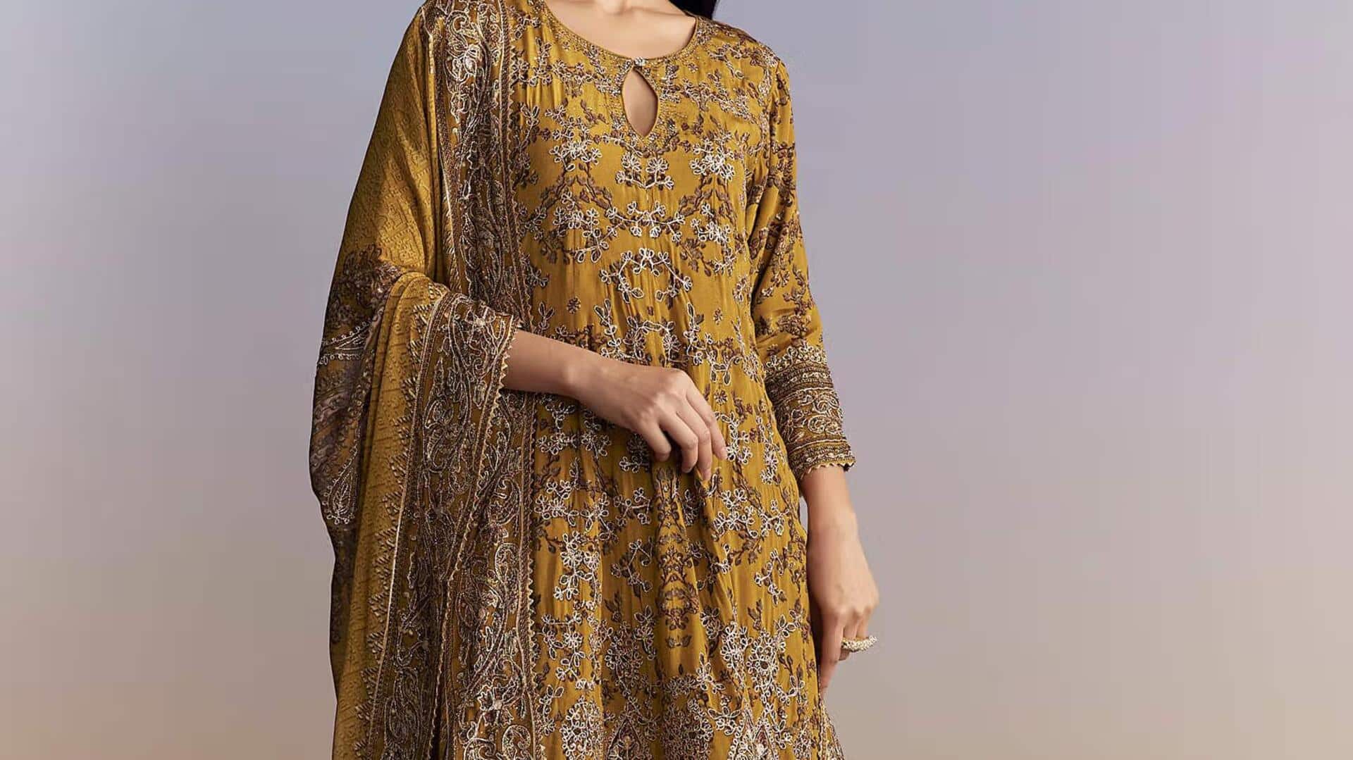 Mempercantik penampilan dengan cetakan Patiala yang menawan