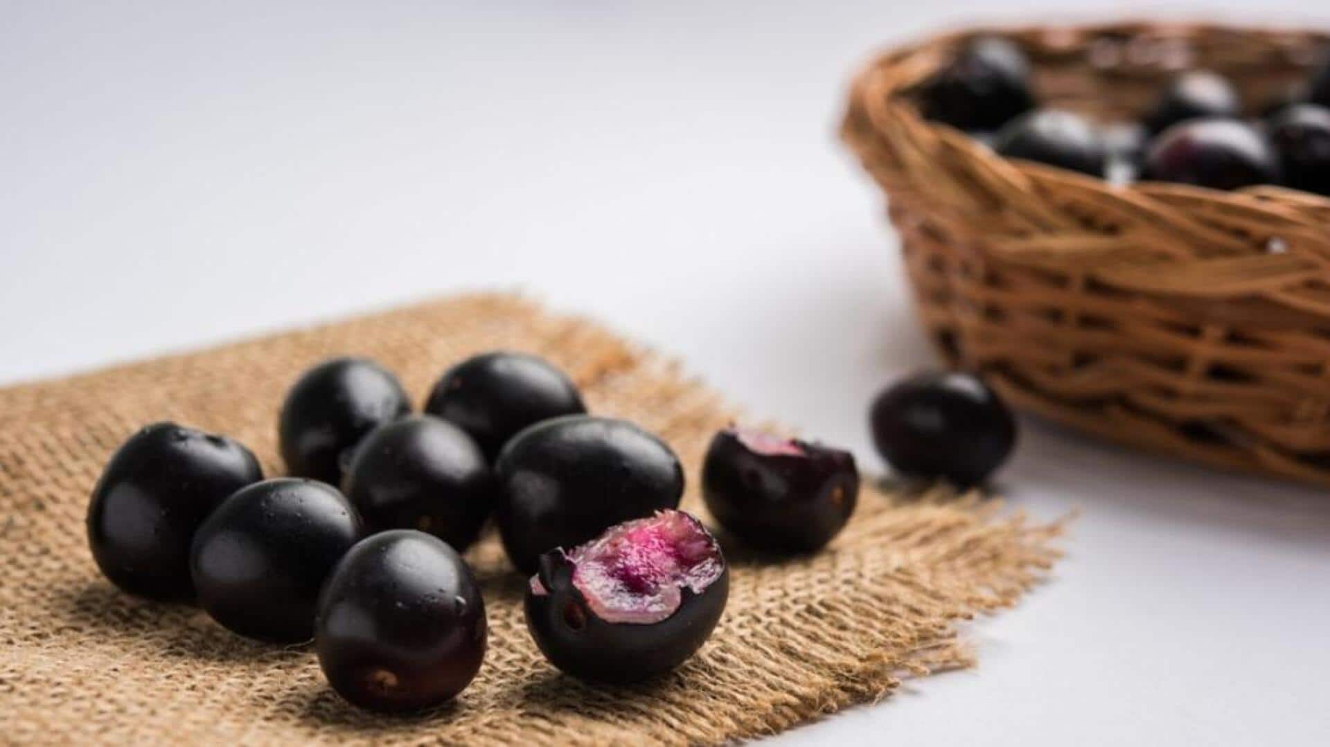 Mengungkap Potensi Kuliner dari Biji Jamun Mengungkap Potensi Kuliner dari Biji Jamun