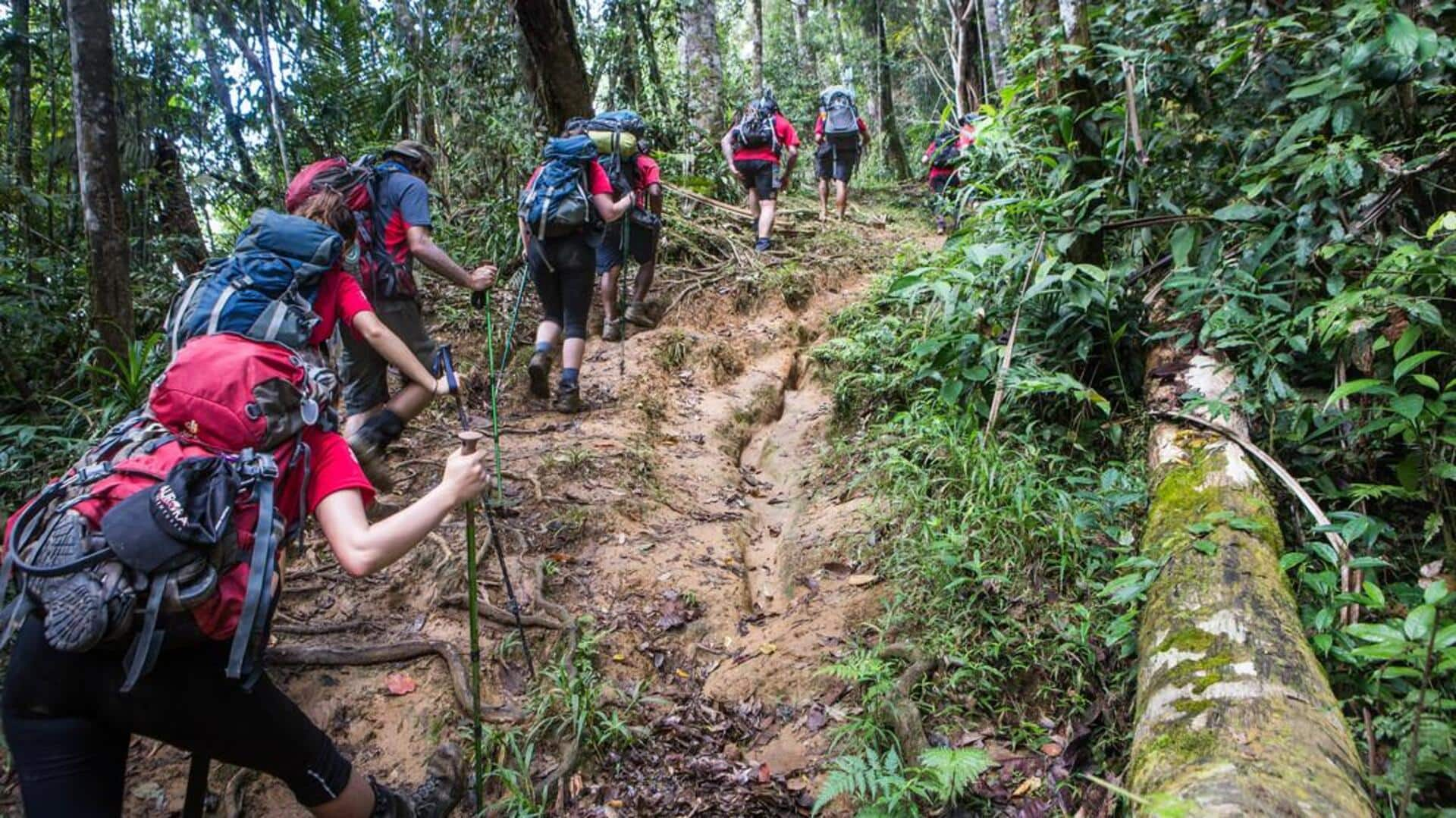 Trekking Di Dataran Tinggi Papua Nugini