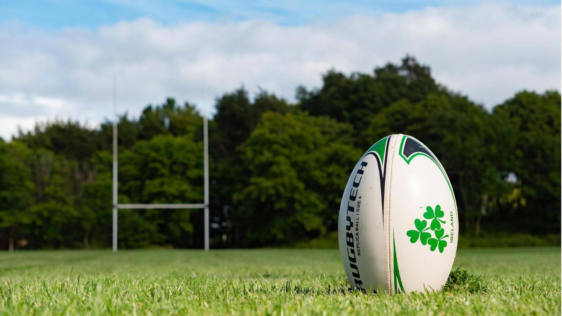 Alasan bola rugby berbentuk oval