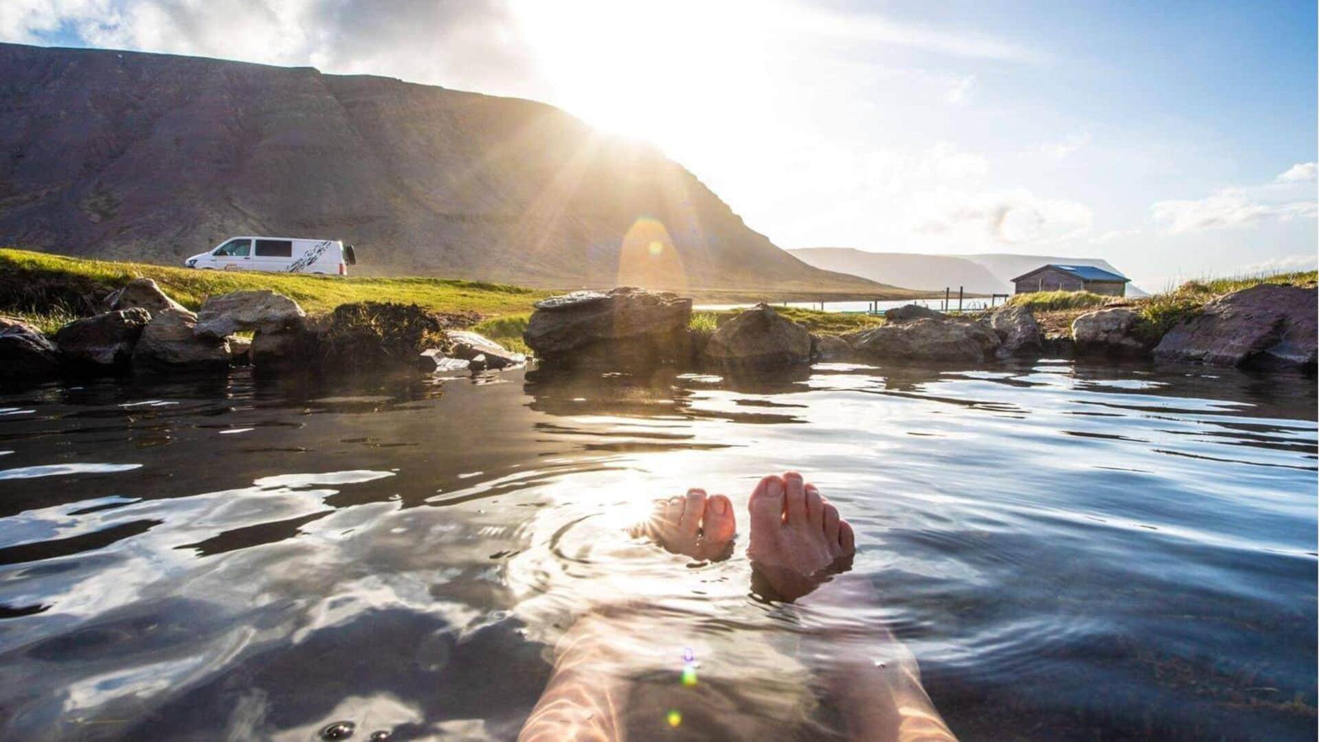 Pernahkah Anda berkunjung ke surga sumber air panas tersembunyi di Islandia? 