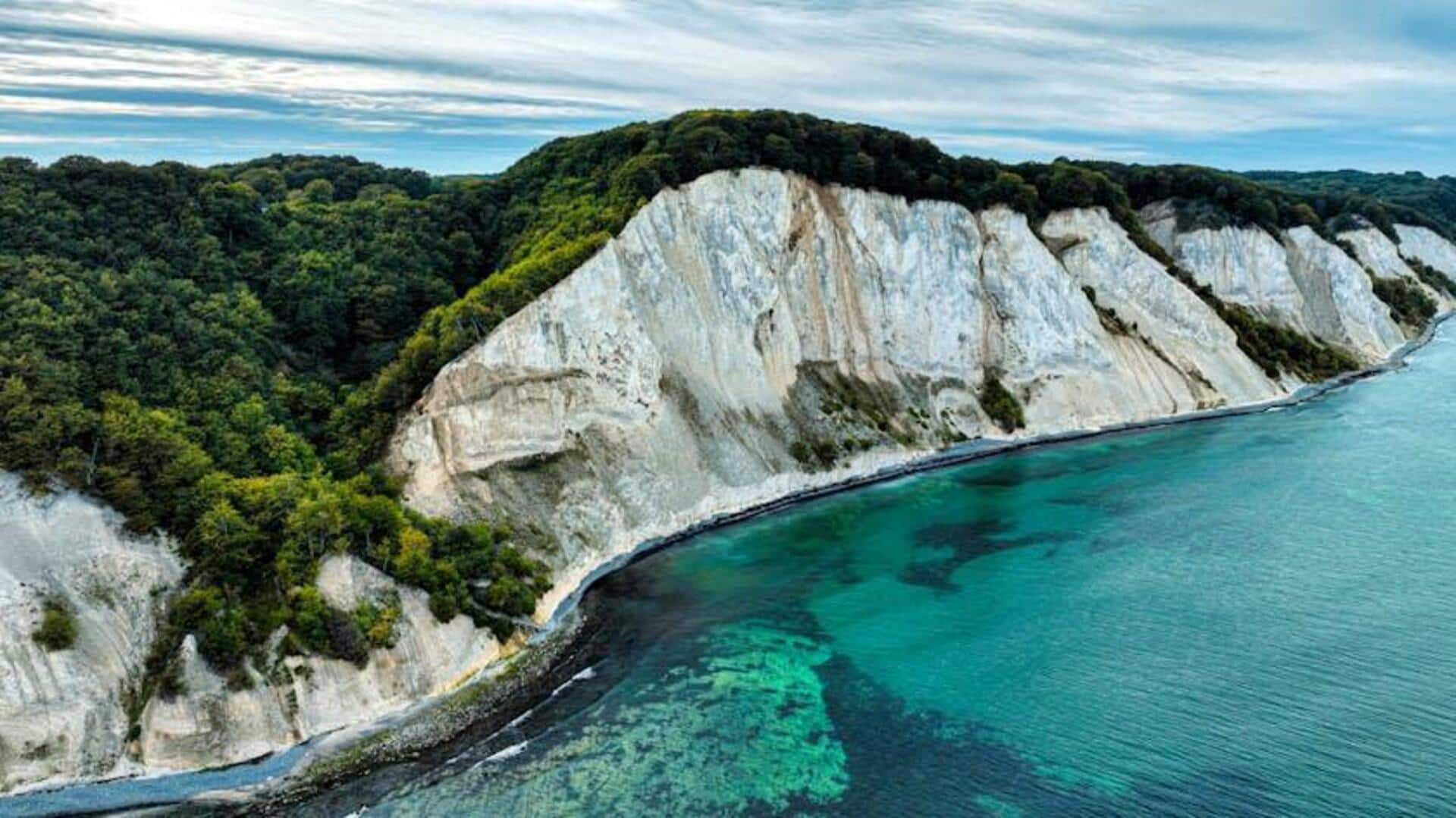 Menjelajahi Lima Titik Pandang Tebing Kapur di Pulau Mon, Denmark