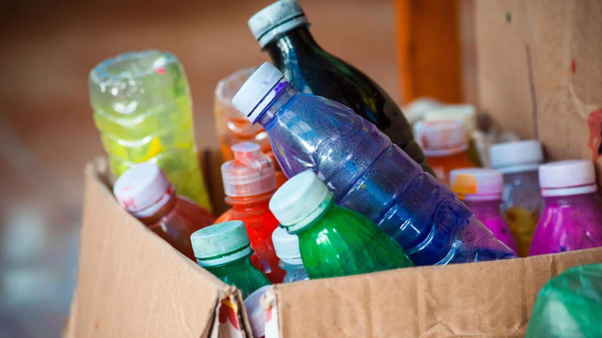 Ubah botol plastik menjadi aksesori rumah ramah lingkungan