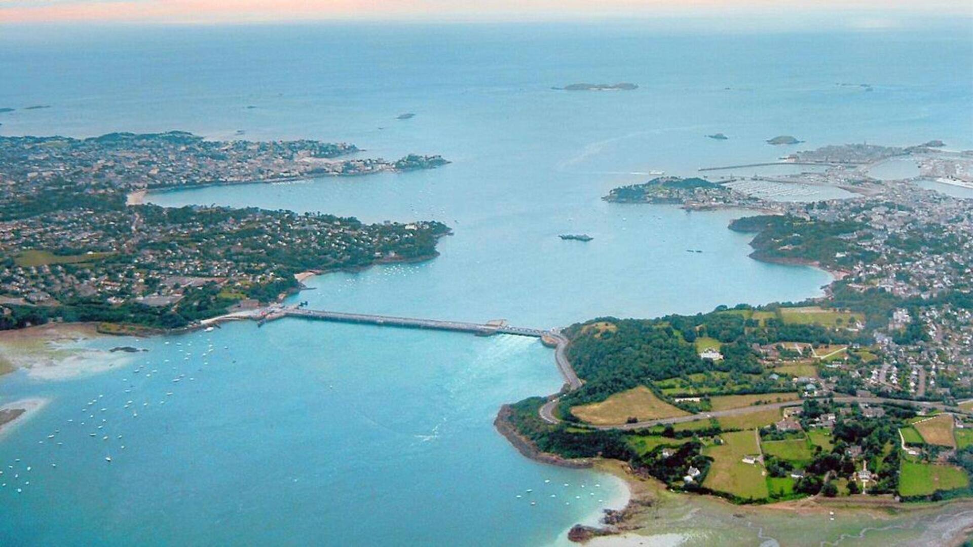 Energi Pasang Surut: Memanfaatkan Kekuatan Abadi Lautan