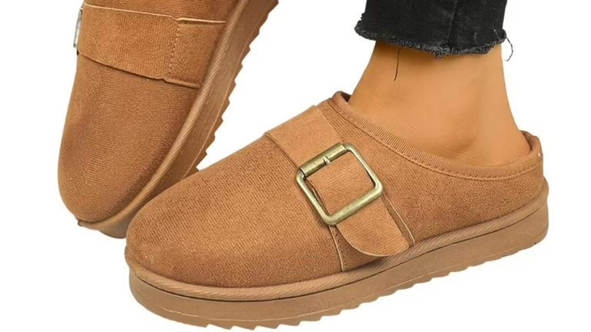 Lima gaya mule berlapis fleece untuk jalan-jalan musim dingin India