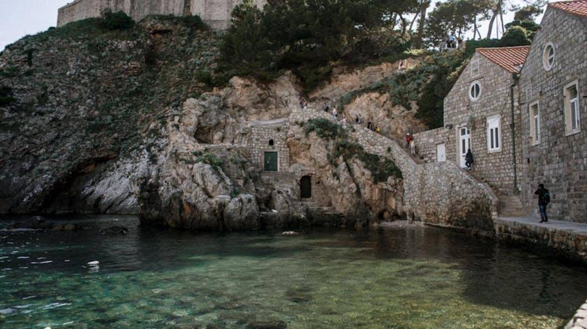 Menjajal Jalur-jalur Unik di Dubrovnik Menjajal Jalur-jalur Unik di Dubrovnik