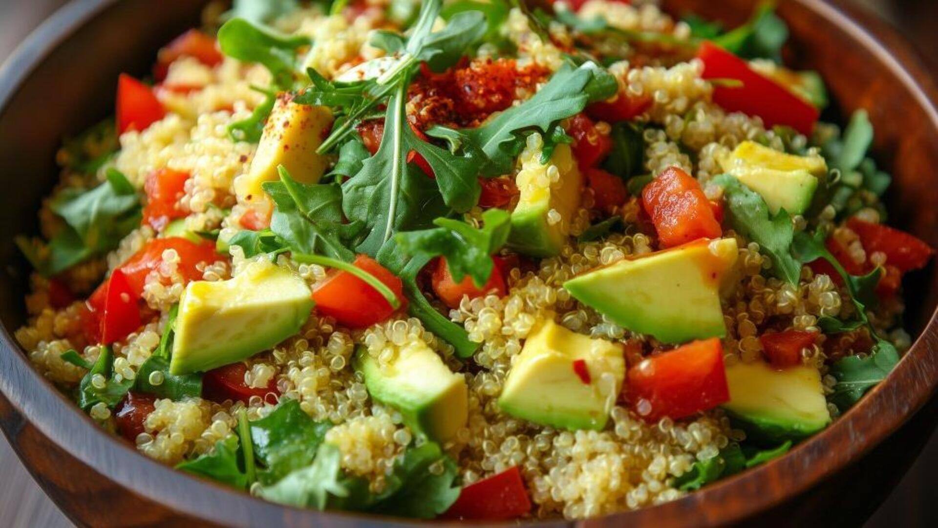 Mangkuk quinoa paprika warna-warni: Hidangan cerah dalam hitungan menit Mangkuk quinoa paprika warna-warni: Hidangan cerah dalam hitungan menit