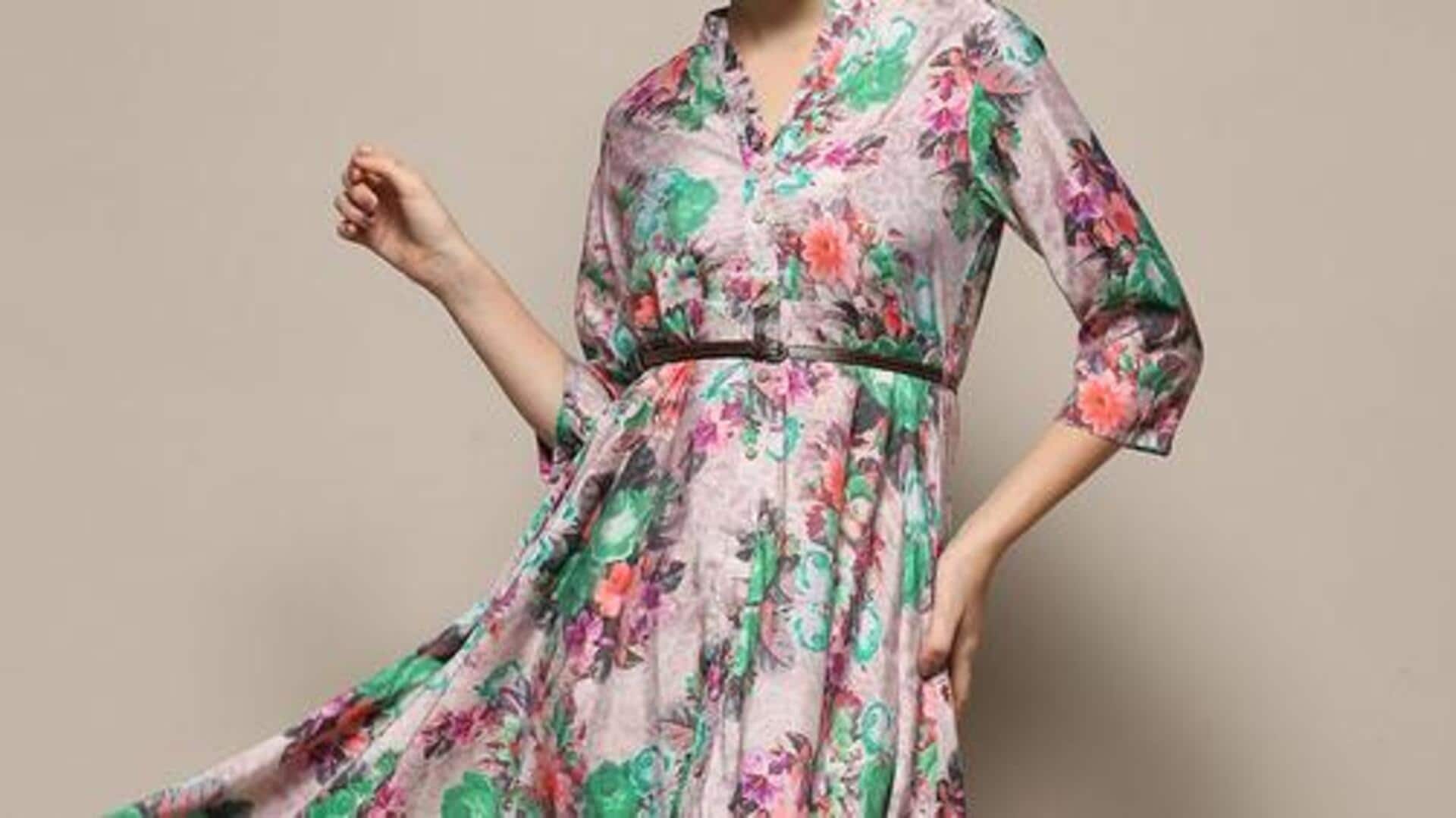 Cara abadi menata cetakan bunga India