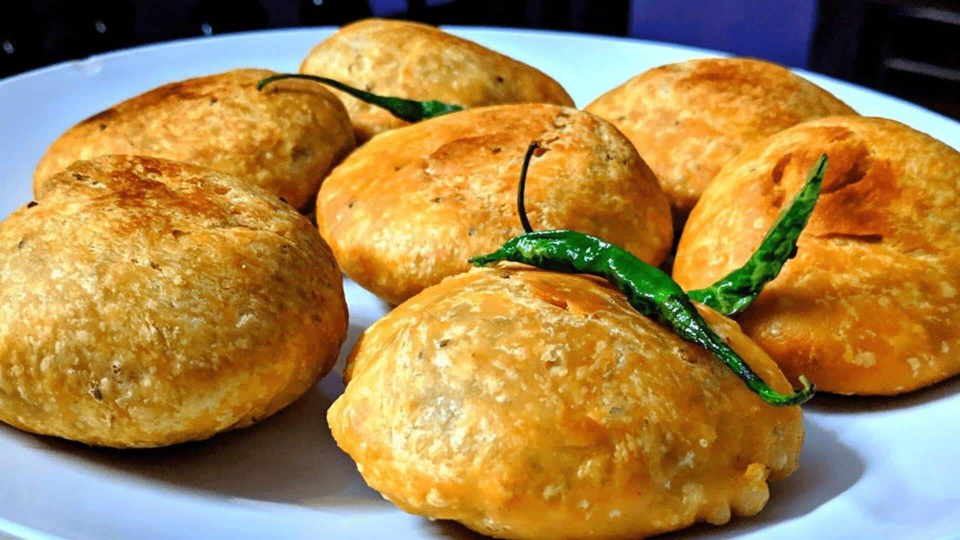 Varian Kachori yang Wajib Anda Cicipi