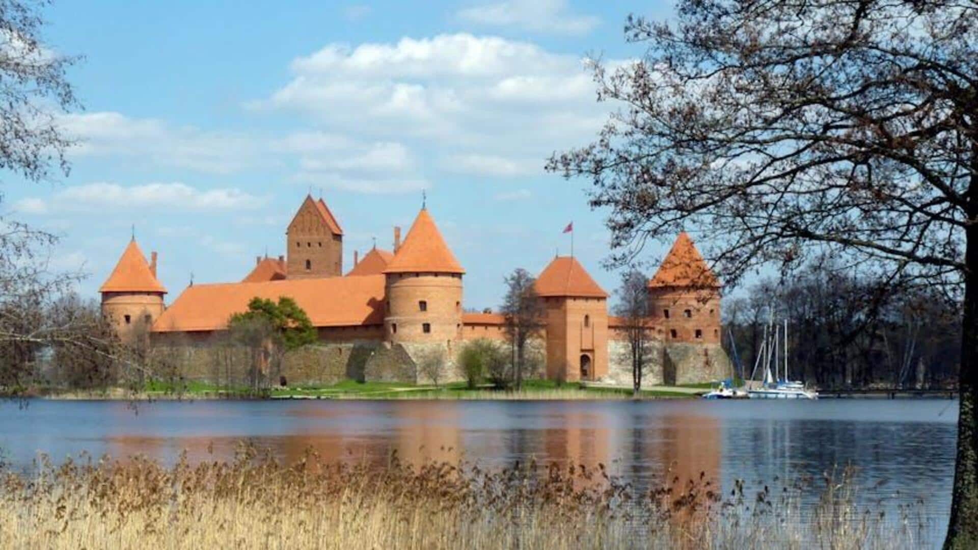 Menjelajahi Kota Kastel Terindah di Lituania untuk Liburan Unik