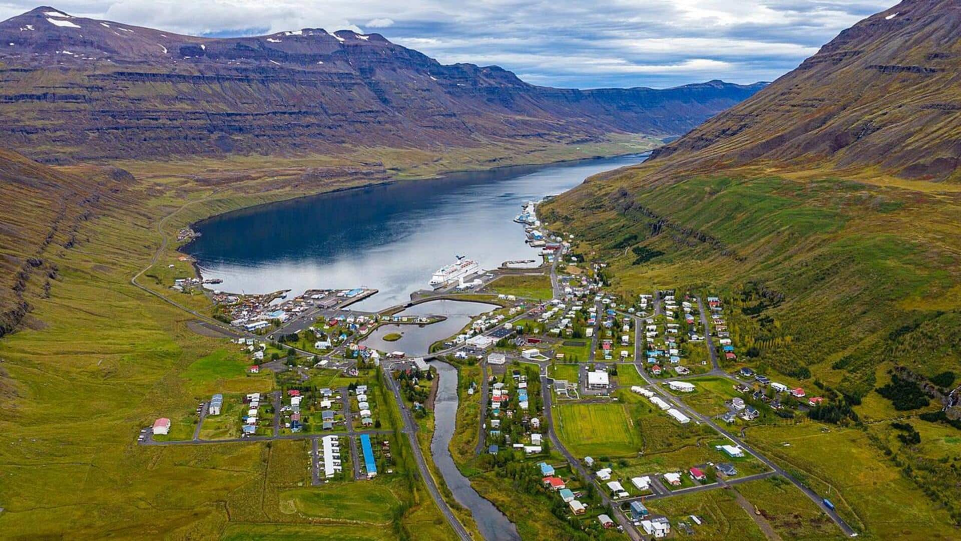 Mengenal Desa-Desa Mistis di Islandia