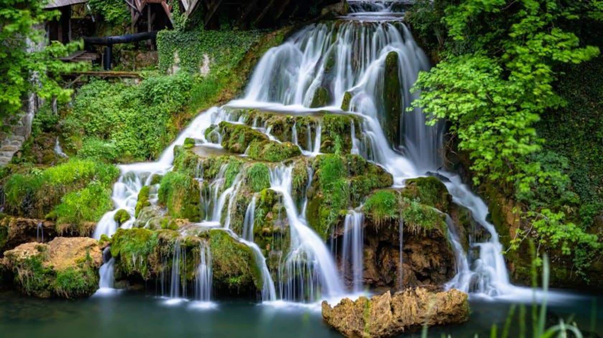 Menjelajahi Air Terjun Megah di Plitvice Lakes, Kroasia Menjelajahi Air Terjun Megah di Plitvice Lakes, Kroasia