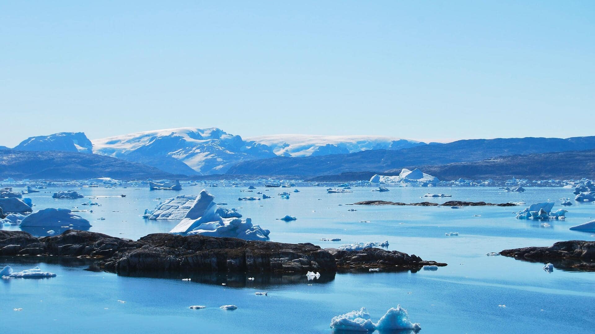 Keindahan Laguna Gunung Es di Greenland