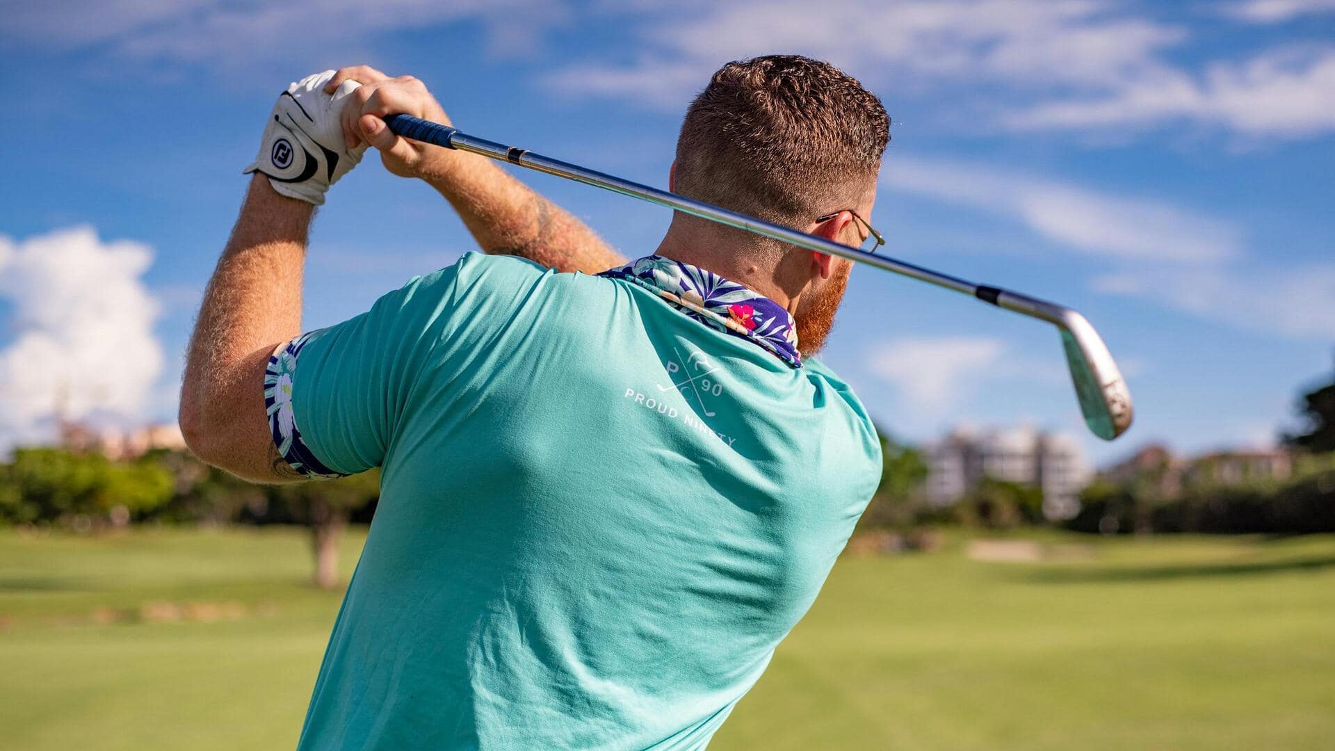 Mengapa pegolf suka mencapai 'Hole in One'? Mengapa pegolf suka mencapai 'Hole in One'?