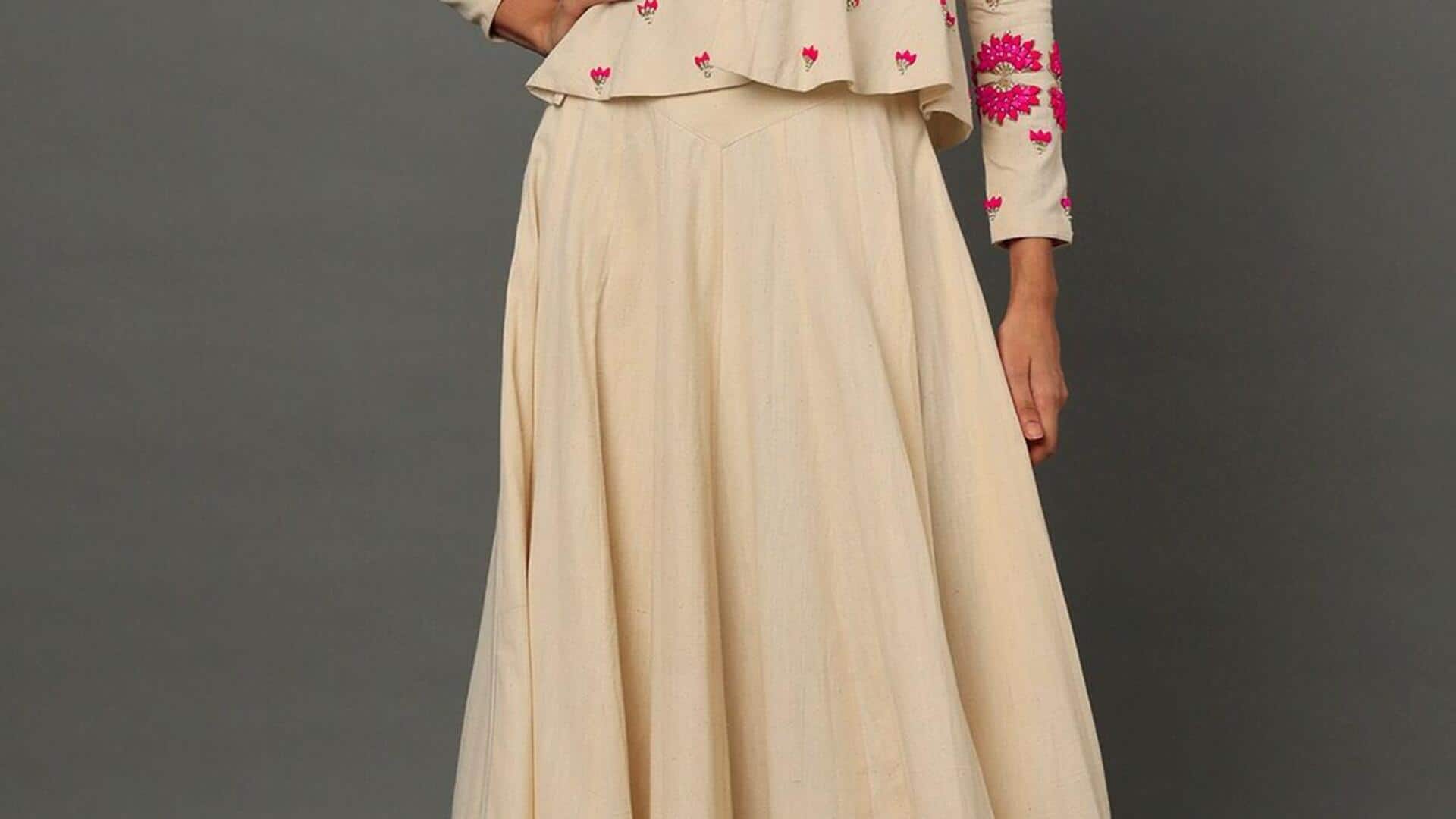 Rok Khadi modis: Mempertahankan tradisi, menambah sentuhan kontemporer