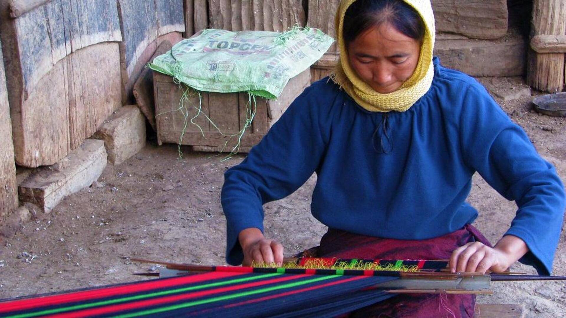 Menangkap esensi: Tenun ikonik India dalam mode