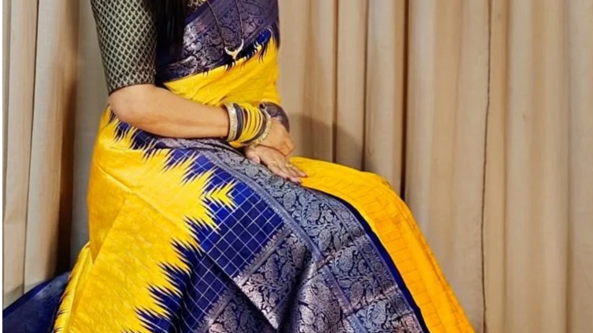 Potongan sutra abadi menghidupkan elegansi India musim ini