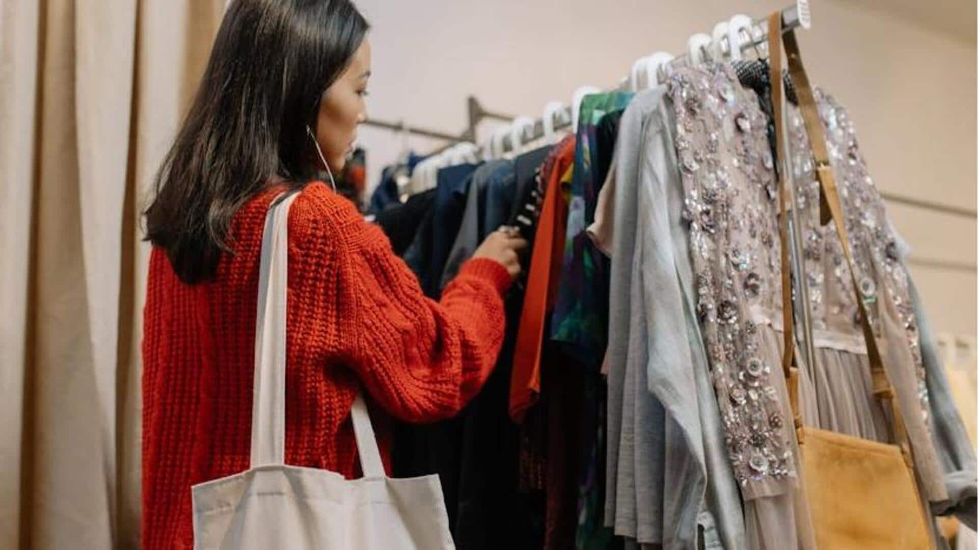 Bagaimana mengintegrasikan pembelian toko barang bekas ke dalam lemari pakaian Anda 