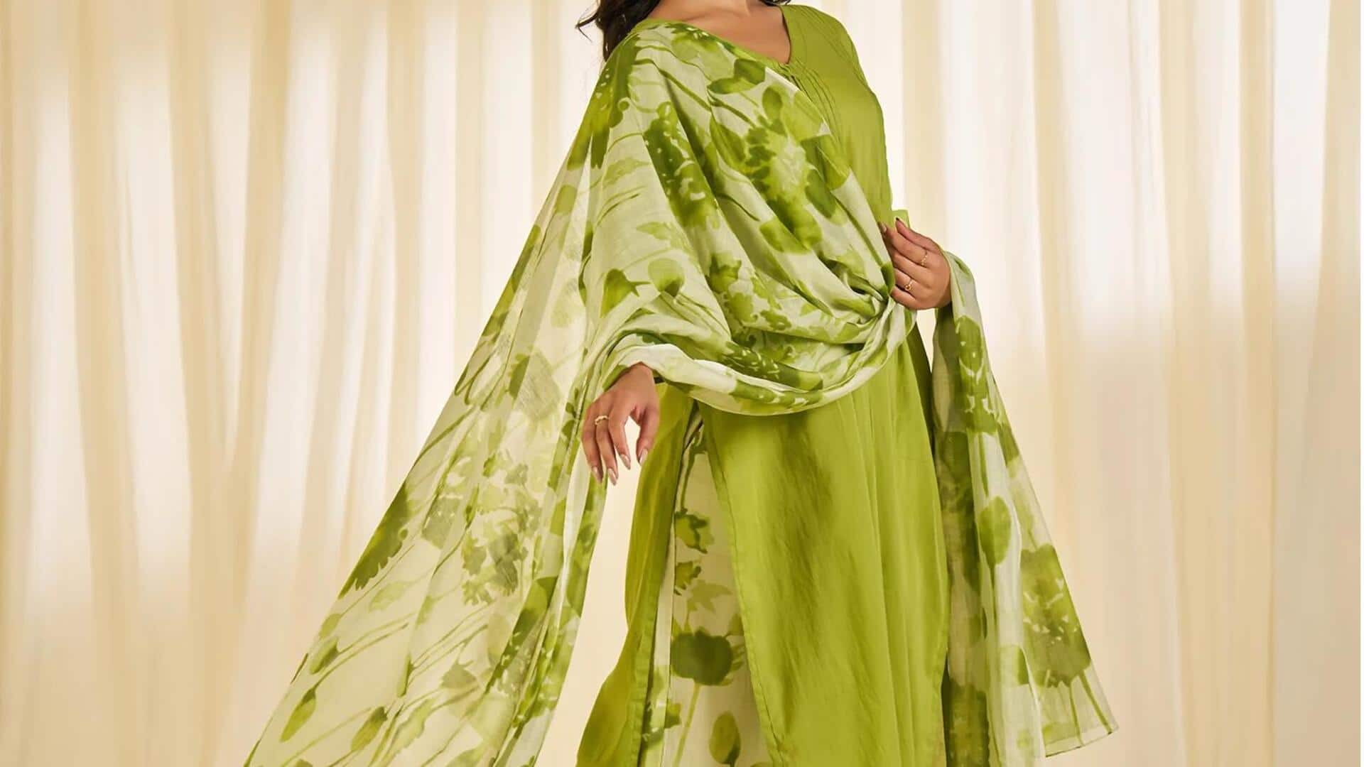 Mengapa Dupatta Chanderi bersinar di musim hujan?