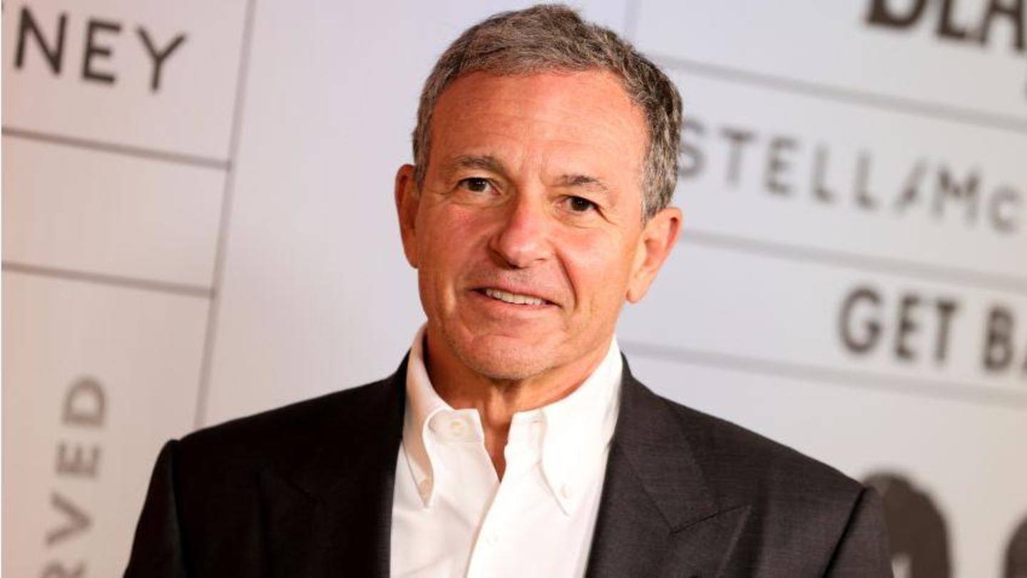 Disney memecat Bob Chapek; mantan CEO Bob Iger menggantikannya