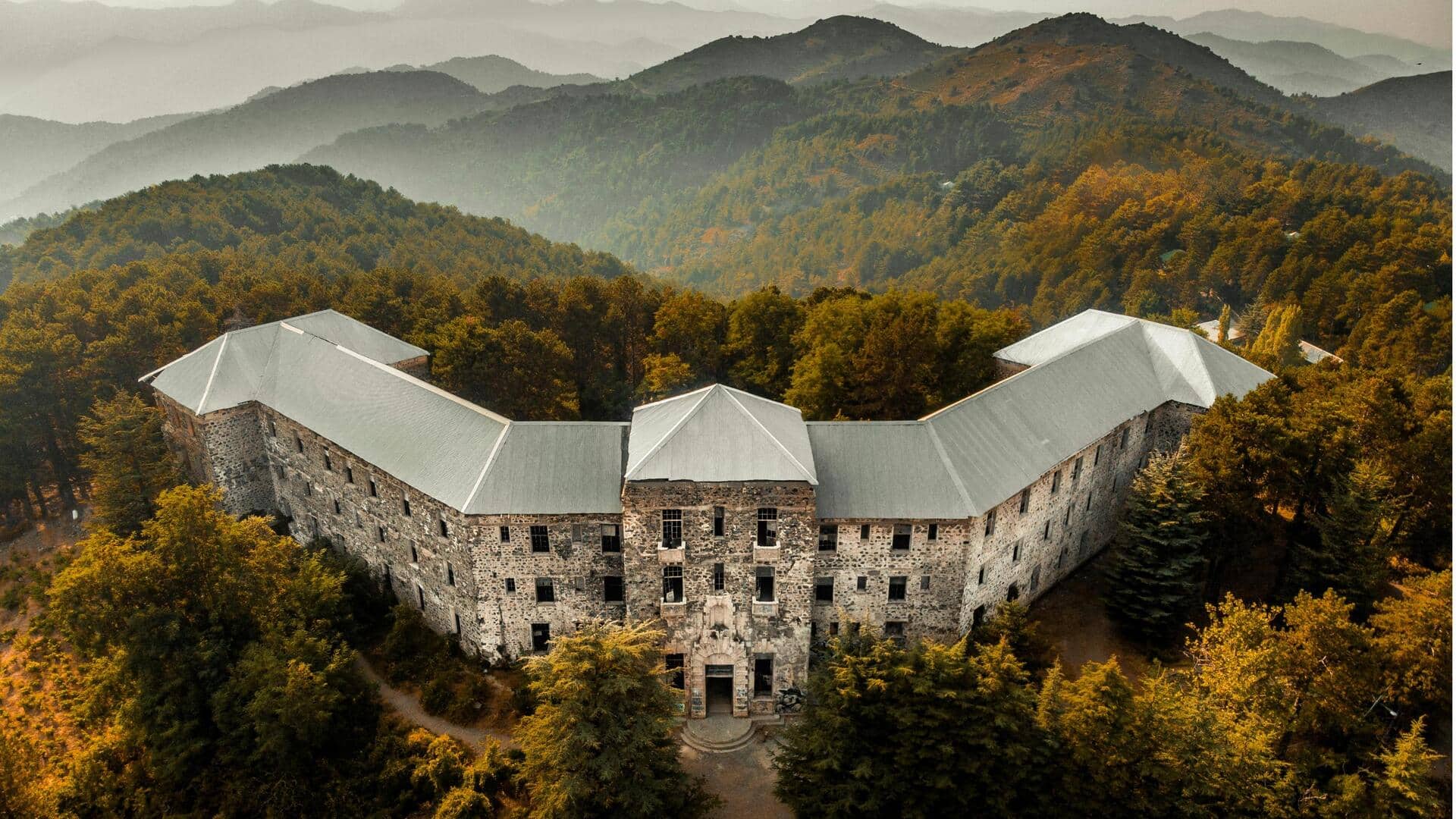 Menjelajahi Desa-Desa Pegunungan Siprus yang Menawan