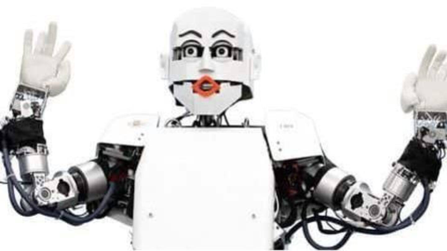 Robot Kobian dengan gerakan bibir Robot Kobian dengan gerakan bibir