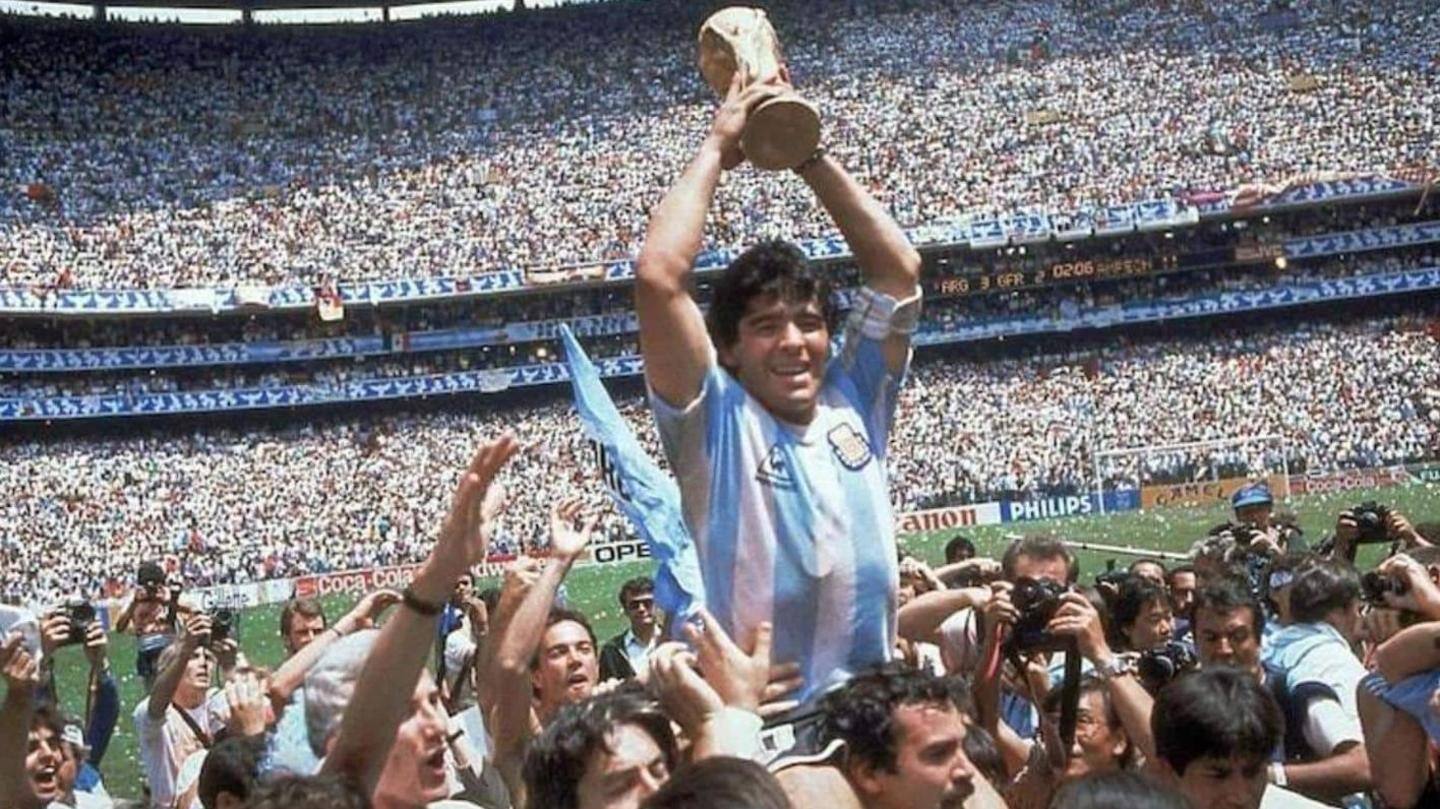 Jersey 'Tangan Tuhan' Maradona mungkin akan dijual