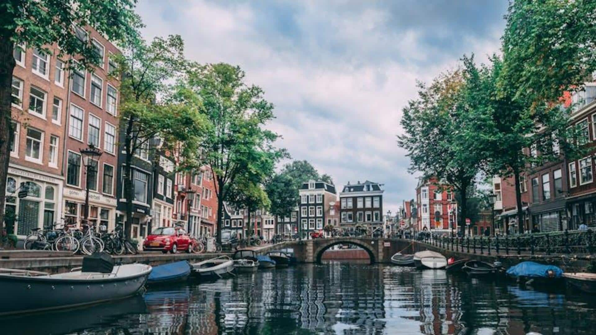 Menjelajahi Kanal Kota yang Hidup di Utrecht, Belanda